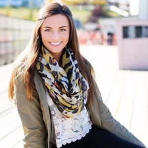 Meet your Posher, Ryann